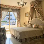 Riyadh House *