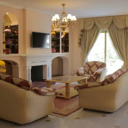 Riyadh House شقة