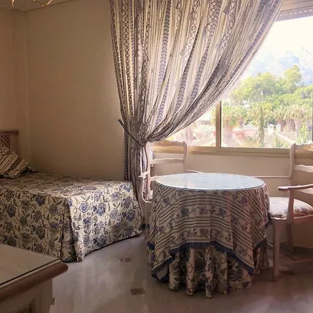 Riyadh House شقة *