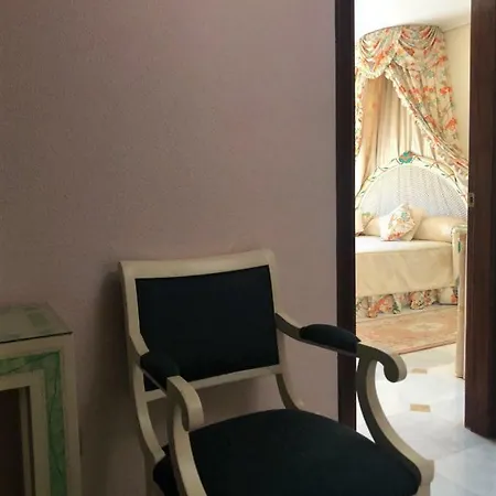 Riyadh House شقة *
