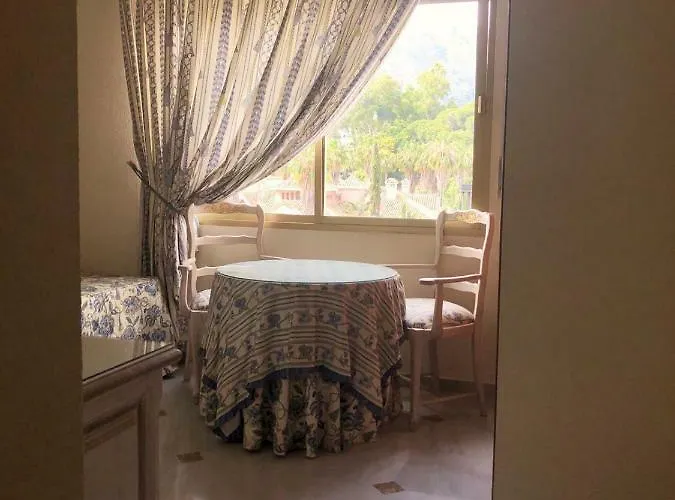 Riyadh House Appartamento *