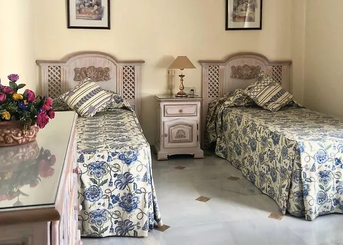 Riyadh House Appartamento Marbella
